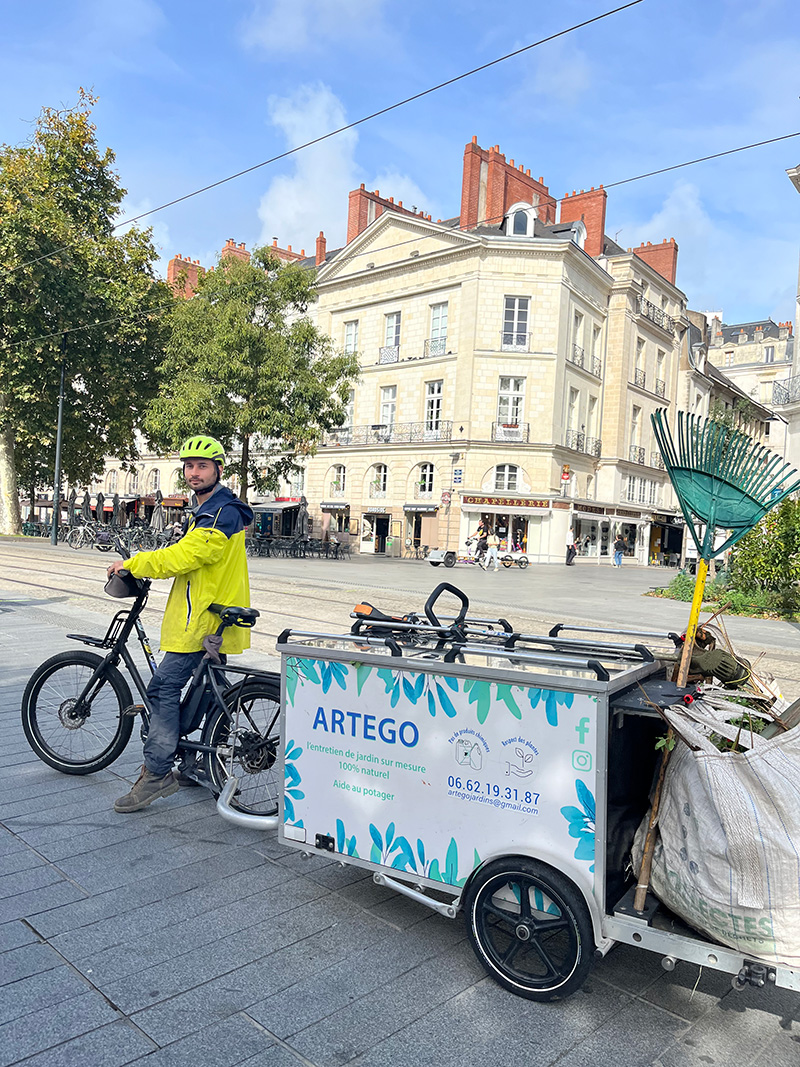 entretien jardin à vélo à nantes