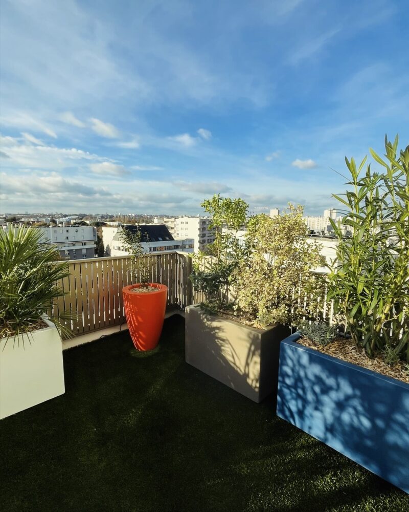 835bd15e ad4d 4391 bbb1 25b325ceb506 800x1000